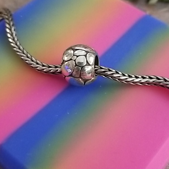 Silver spot bead - Picture 2 of 3